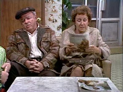 Click to watch 'Archies Dog Day Afternoon...' (popup) All In The Family
